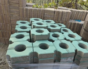 浏阳250ⅹ250ⅹ70 停车位植草砖